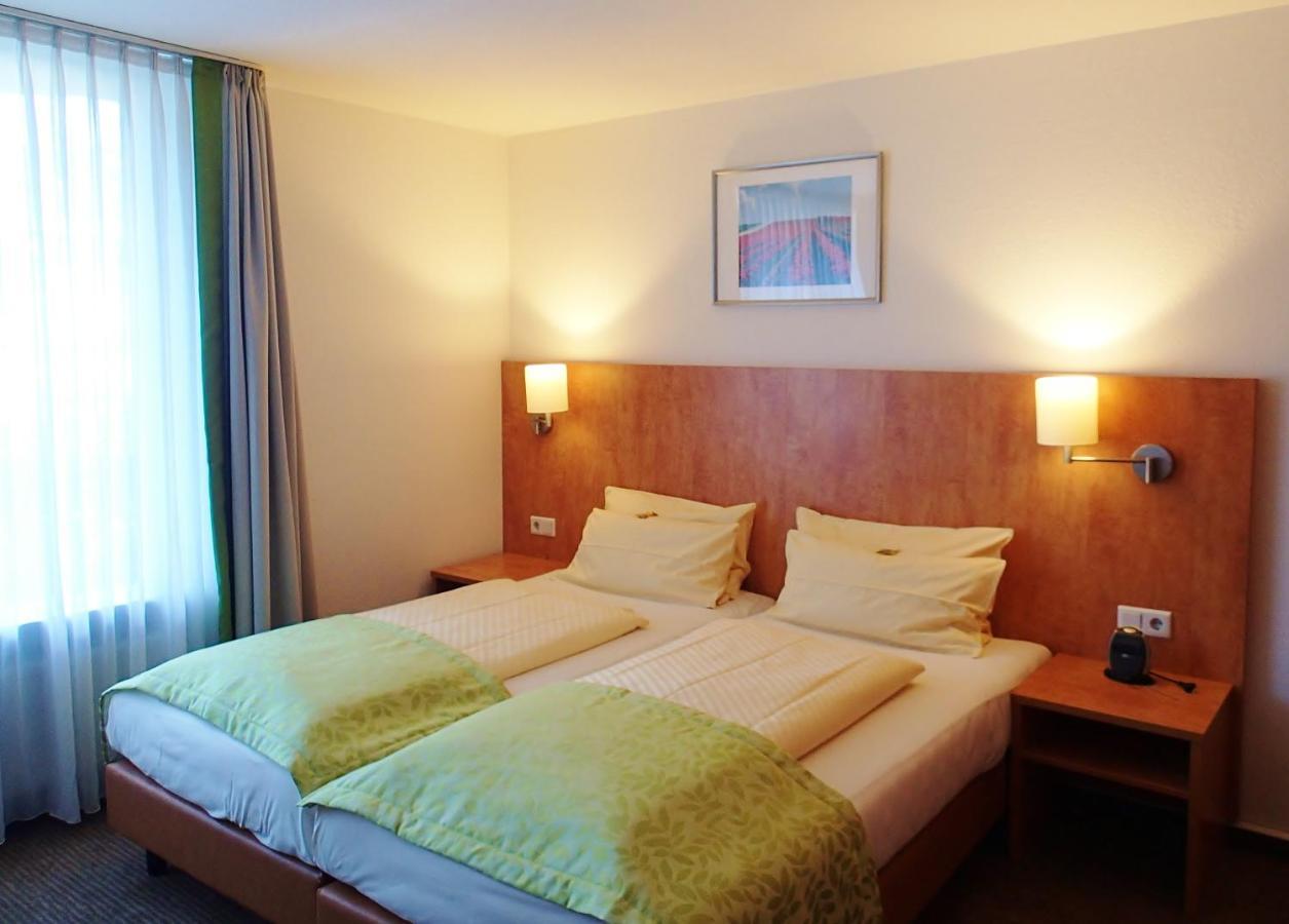 Hotel Mingarden Düsseldorf Buitenkant foto