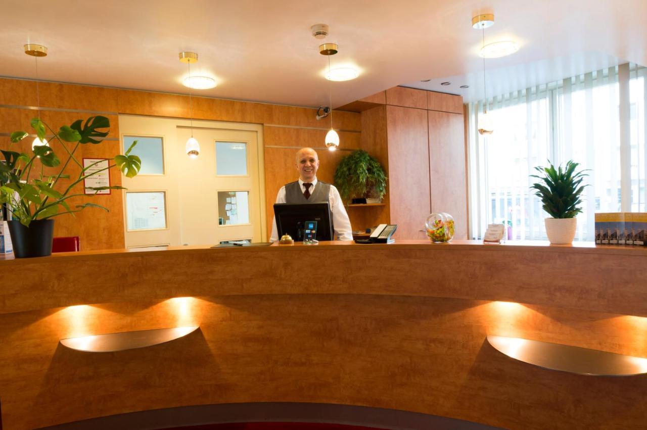 Hotel Mingarden Düsseldorf Buitenkant foto