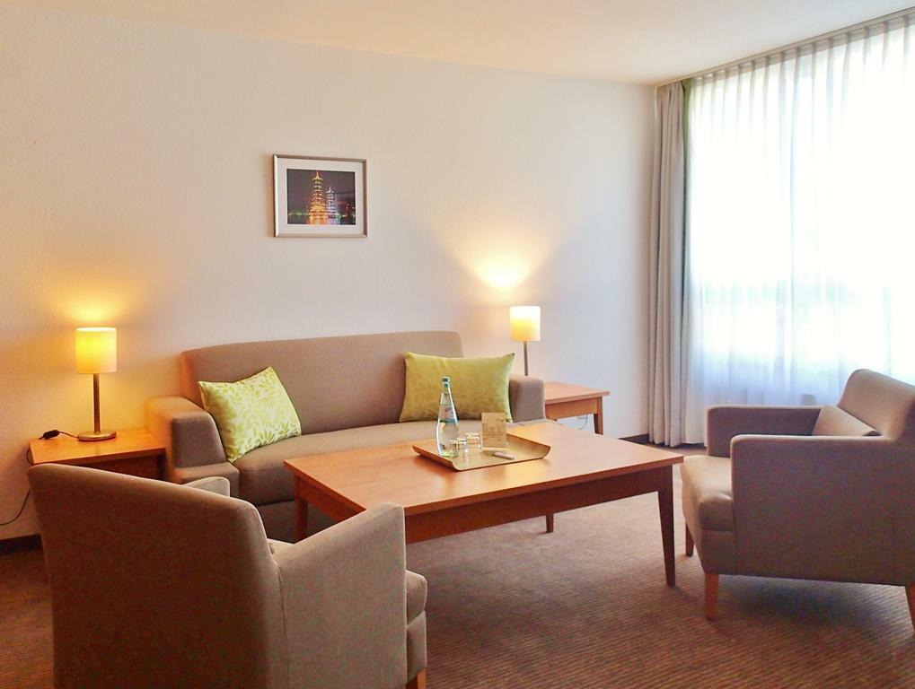 Hotel Mingarden Düsseldorf Buitenkant foto
